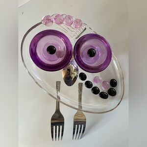 Purple Garden Glass Art Owl
Handcrafted Up Cycled Sun catcher yard art. Bird,